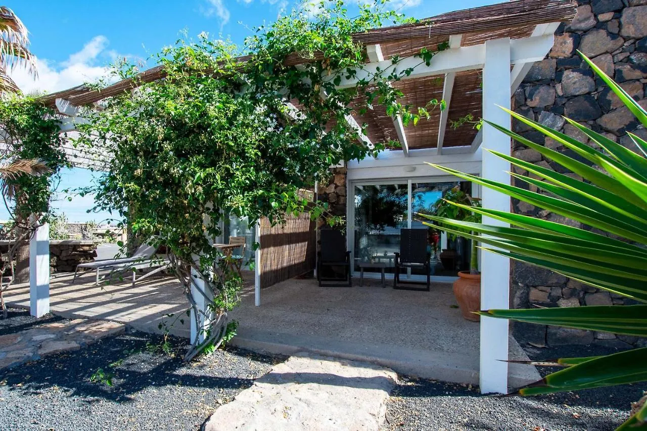 Helene Holidays - Hotel Boutique Corralejo