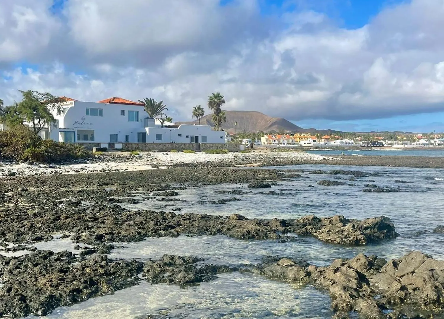 Helene Holidays - Hotel Boutique Corralejo 2*,